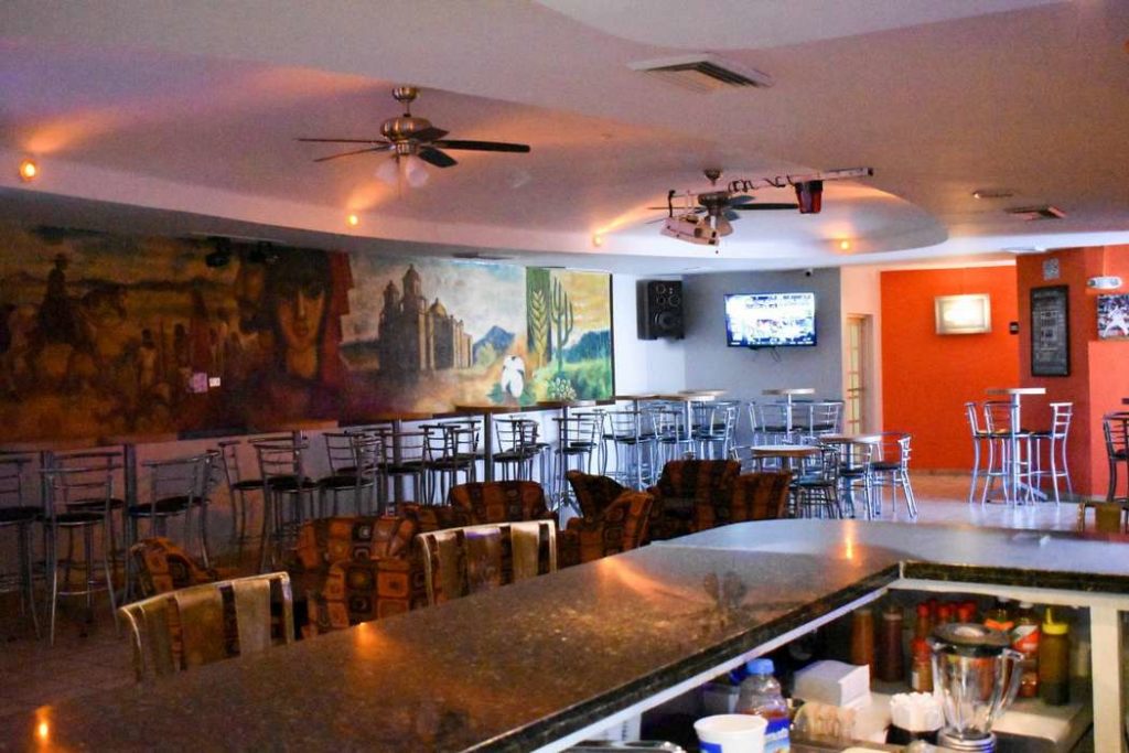 Bar El Camino Hotel & Suites Caborca Sonora