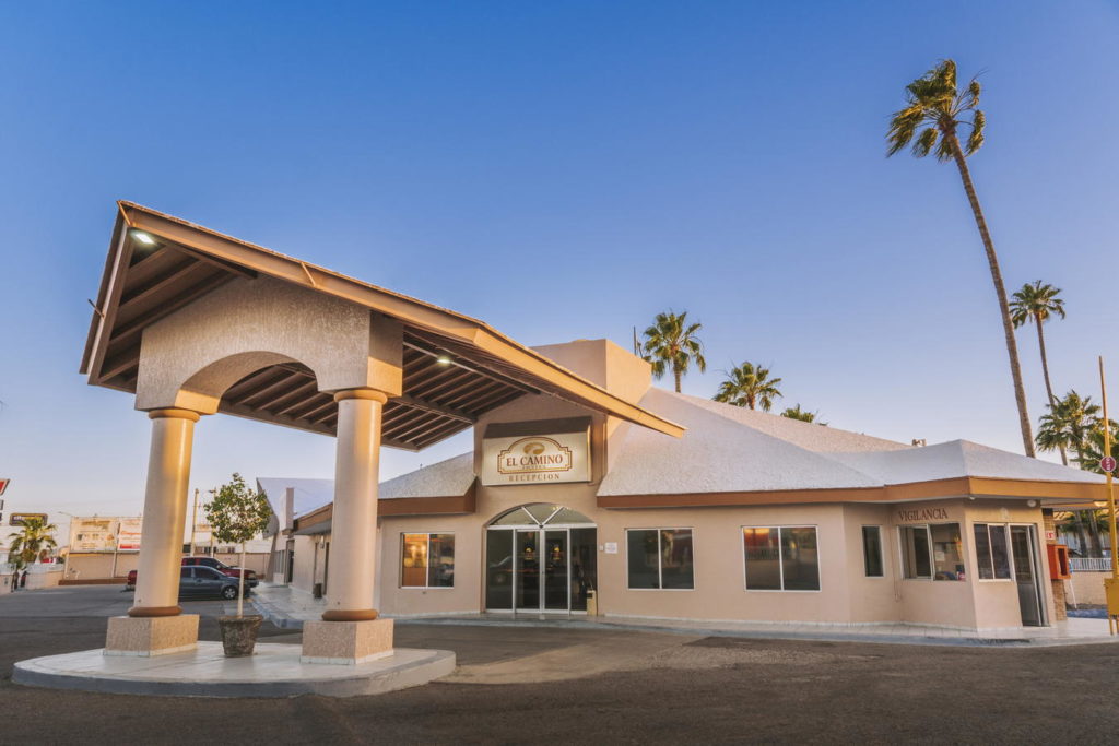 El Camino Hotel & Suites Caborca Sonora